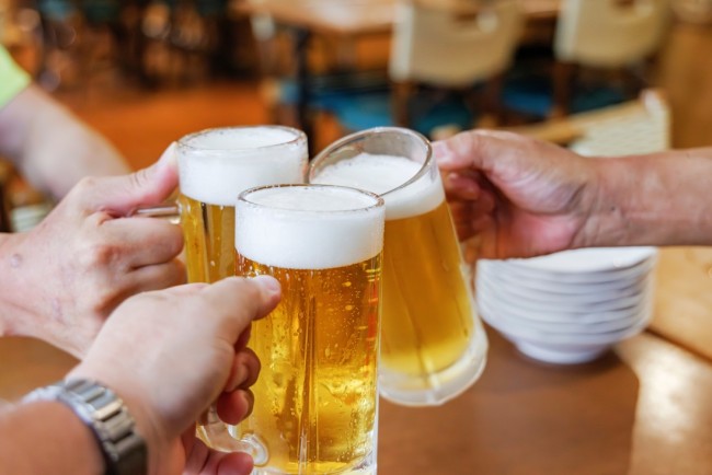 Frisch gezapftes Bier &copy; Shutterstock